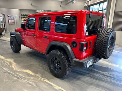 Used 2019 Jeep Wrangler Unlimited Sport AWD/4WD image 30