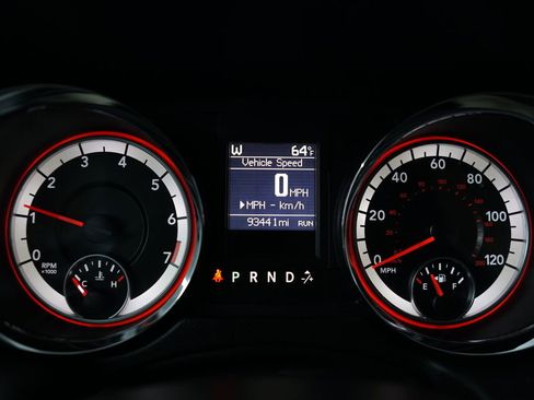 Used 2019 Dodge Grand Caravan GT image 25