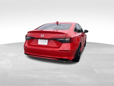 Used 2024 Honda Civic Sport image 5