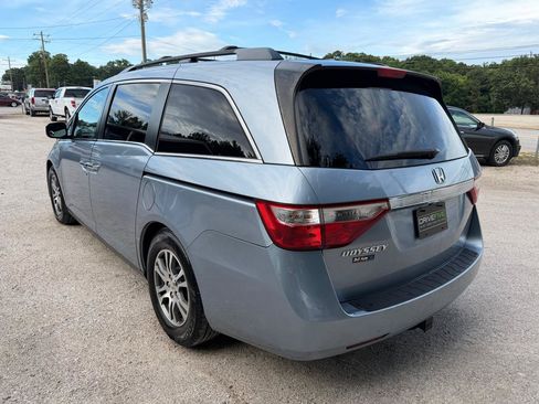 Used 2011 Honda Odyssey EX-L image 2