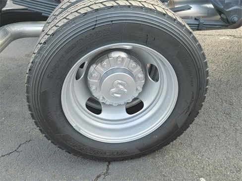 New 2026 RAM 5500 Tradesman w/ Chrome Appearance Group image 10