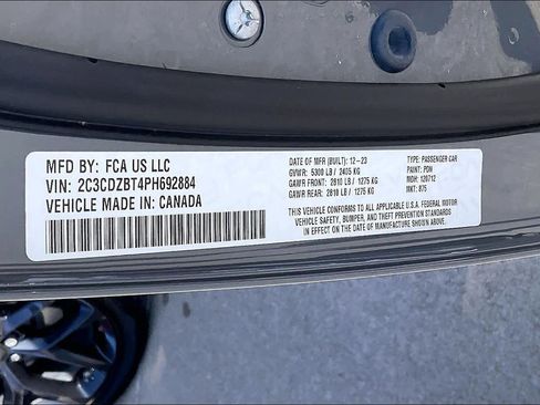 Used 2023 Dodge Challenger R/T w/ Plus Package image 34