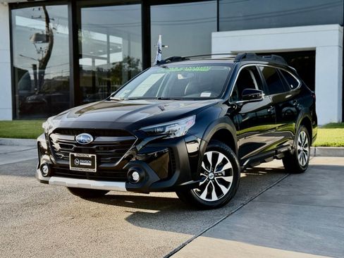 Used 2023 Subaru Outback Limited AWD/4WD image 2