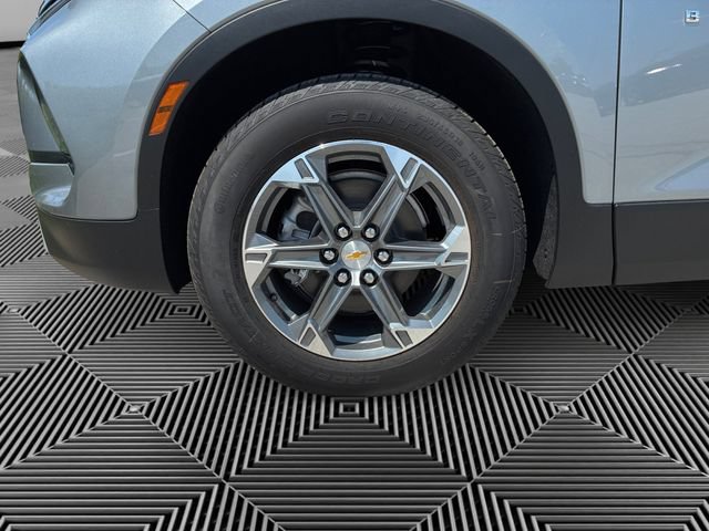 New 2026 Chevrolet Blazer LT w/ Convenience Package AWD/4WD image 9
