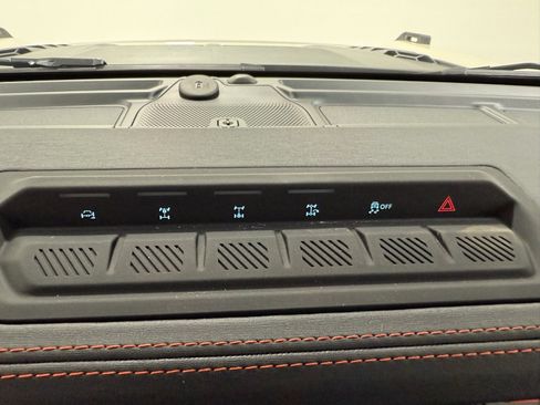 New 2025 Ford Bronco Raptor image 26