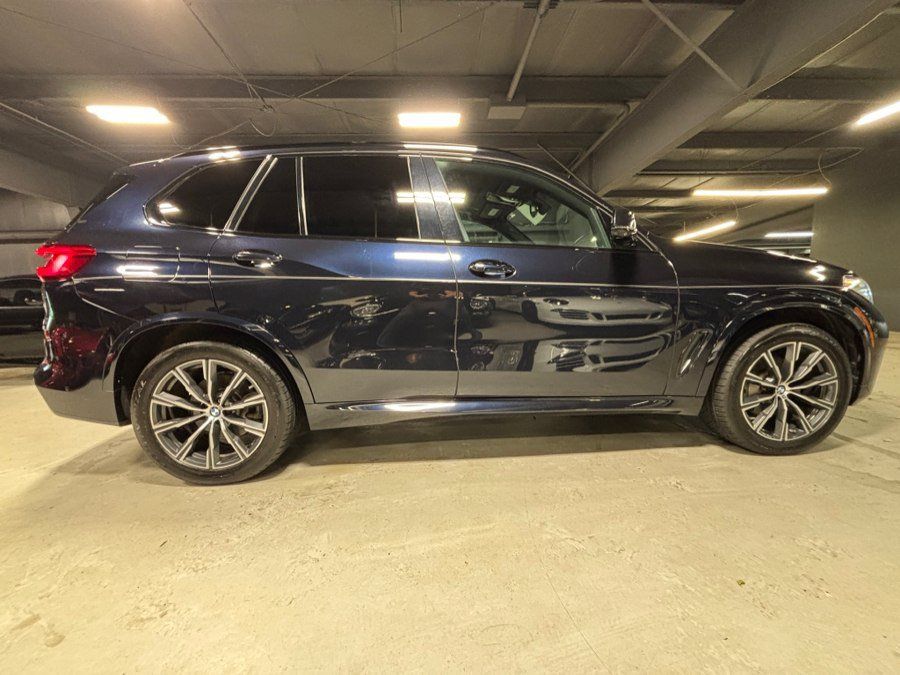 Used 2020 BMW X5 xDrive40i w/ M Sport Package AWD/4WD image 6