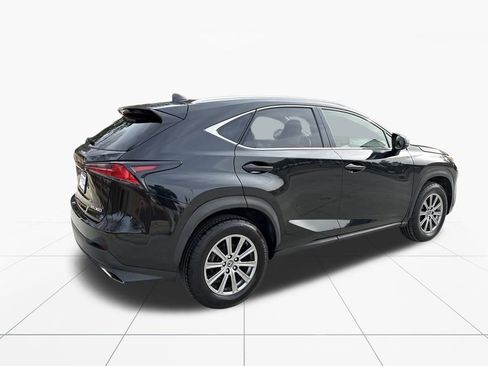 Used 2018 Lexus NX 300 FWD image 9