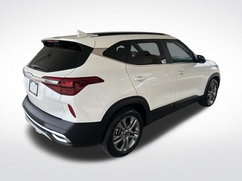 Certified 2023 Kia Seltos S FWD image 49