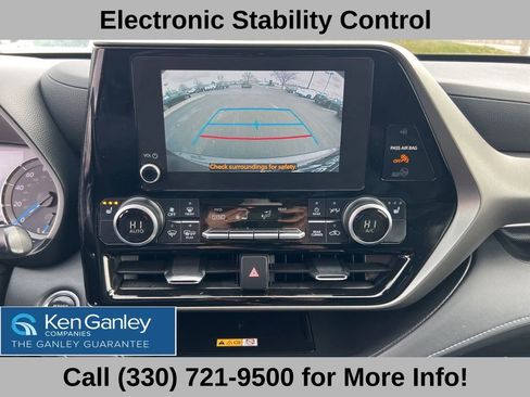 Used 2024 Toyota Highlander XLE image 39