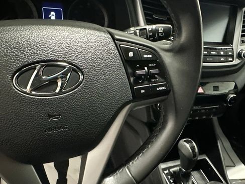 Used 2017 Hyundai Tucson Limited AWD/4WD image 18