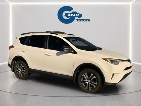 Used 2017 Toyota RAV4 LE image 6