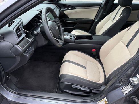 Used 2019 Honda Civic EX image 10