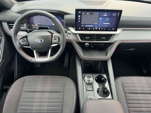 Used 2026 Ford Explorer ST-Line AWD/4WD image 17