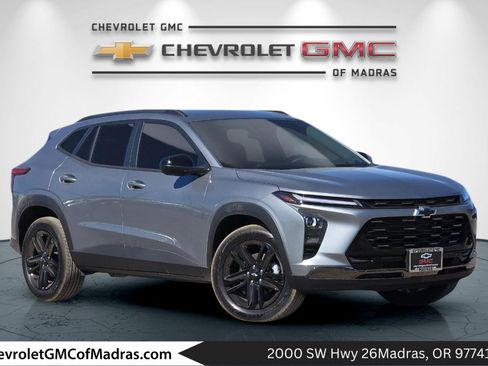 New 2026 Chevrolet Trax RS w/ Driver Confidence Package image 1