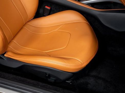 Used 2019 Ferrari Portofino image 54