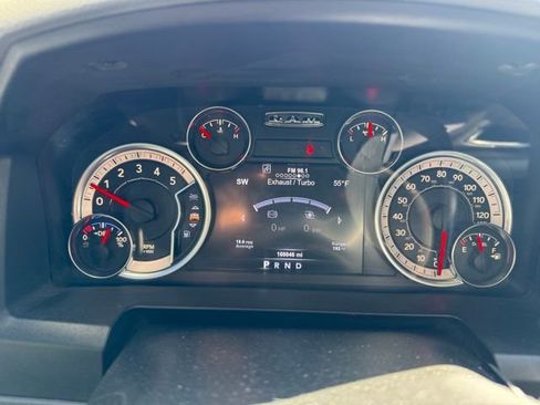 Used 2017 RAM 3500 Big Horn image 9