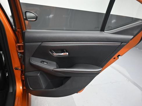 Used 2021 Nissan Sentra SR w/ SR Premium Package FWD image 36