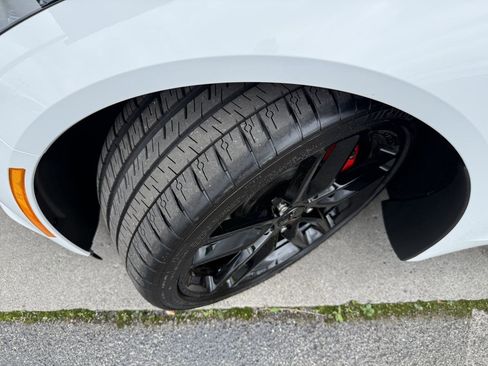 Used 2016 Chevrolet Corvette Stingray Coupe w/ Z51 2LT w/ 2LT Preferred Equipment Group RWD image 53