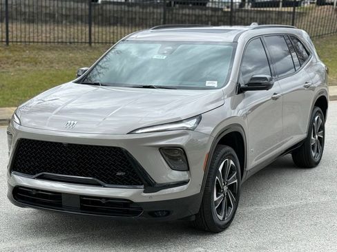 New 2026 Buick Enclave Sport Touring w/ Super Cruise Package image 9