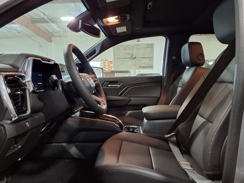 New 2026 GMC Canyon Elevation w/ Convenience Package RWD image 20