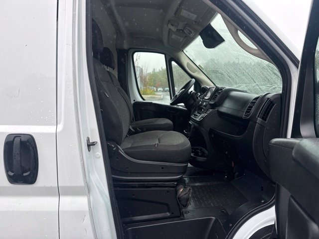 Used 2024 RAM ProMaster 2500 FWD image 12