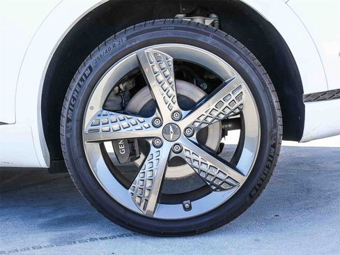 Used 2025 Genesis GV70 3.5T Sport w/ Sport Advanced Package image 8