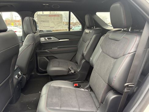 New 2026 Ford Explorer ST image 19