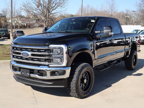 Used 2024 Ford F250 Lariat image 10