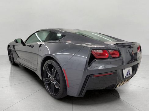 Used 2018 Chevrolet Corvette Stingray Coupe w/ 1LT RWD image 19