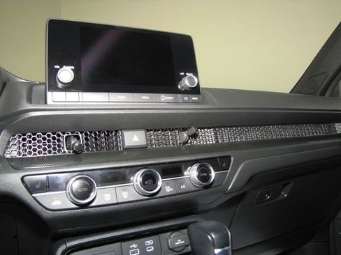 Certified 2025 Honda CR-V Sport image 7