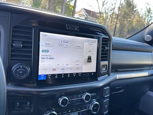 Used 2025 Ford F150 Raptor image 21