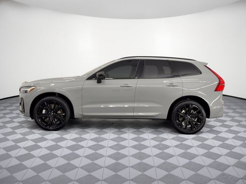 Used 2026 Volvo XC60 B5 Ultra w/ Climate Package AWD/4WD image 2