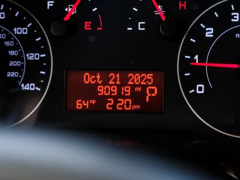 Used 2022 RAM ProMaster City Tradesman w/ Window Group 04 image 15