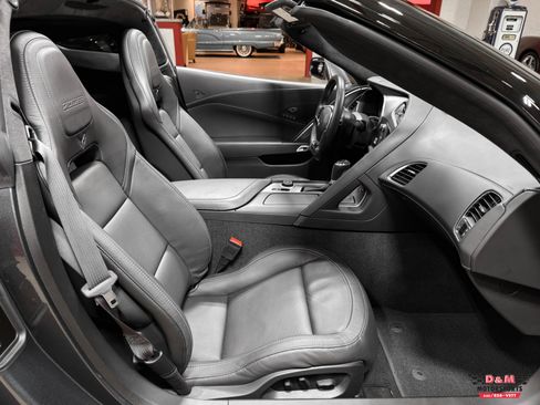 Used 2017 Chevrolet Corvette Z06 Coupe w/ 3LZ RWD image 13