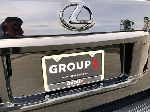 Used 2019 Lexus GX 460 image 9