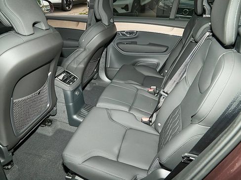 New 2026 Volvo XC90 T8 Plus w/ Protection Package AWD/4WD image 20