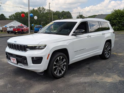 Certified 2021 Jeep Grand Cherokee L Overland w/ Luxury Tech Group IV image 8