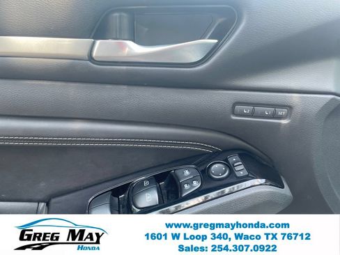 Used 2020 Nissan Altima 2.5 Platinum FWD image 11