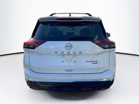 New 2026 Nissan Rogue Platinum AWD/4WD image 6