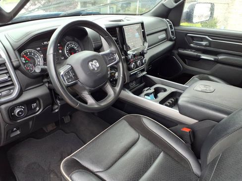 Used 2024 RAM 1500 Laramie AWD/4WD image 21