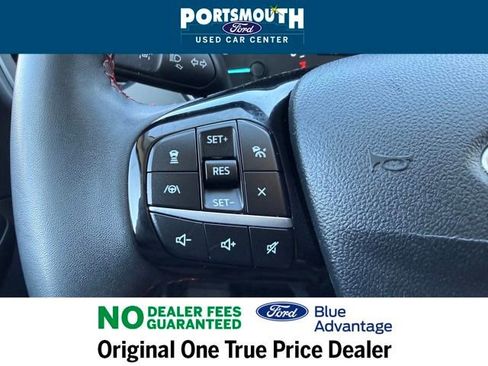 Certified 2022 Ford Escape SEL w/ SEL Stealth AWD Package image 18