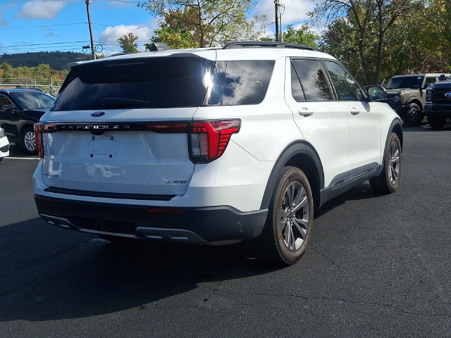 Used 2025 Ford Explorer Active w/ Active Comfort Package AWD/4WD image 14