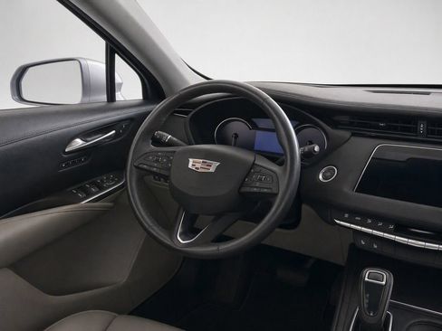 Used 2019 Cadillac XT4 Premium Luxury w/ Enhanced Visibility Package FWD image 20
