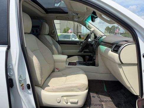Used 2017 Lexus GX 460 Premium AWD/4WD image 16