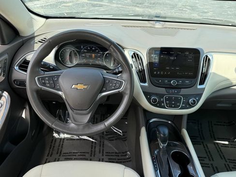 Used 2024 Chevrolet Malibu LT FWD image 14