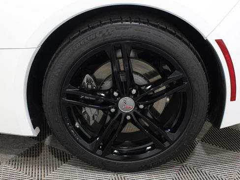 Used 2016 Chevrolet Corvette Stingray Coupe image 31