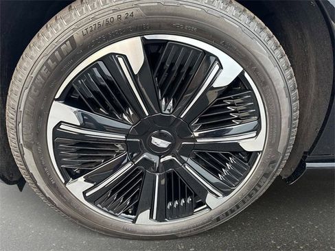 New 2025 Cadillac Escalade IQ Sport 2 image 10