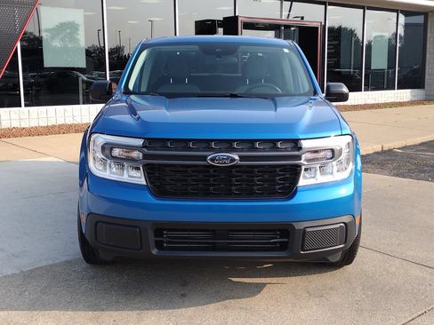 Used 2022 Ford Maverick XLT FWD image 2