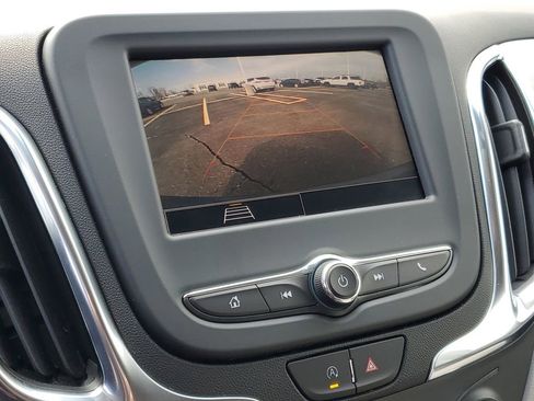 Certified 2024 Chevrolet Equinox LS w/ LS Convenience Package image 18