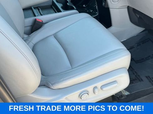 Used 2024 Honda Odyssey EX-L image 11